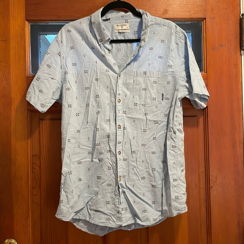 Men’s Billabong Shirt